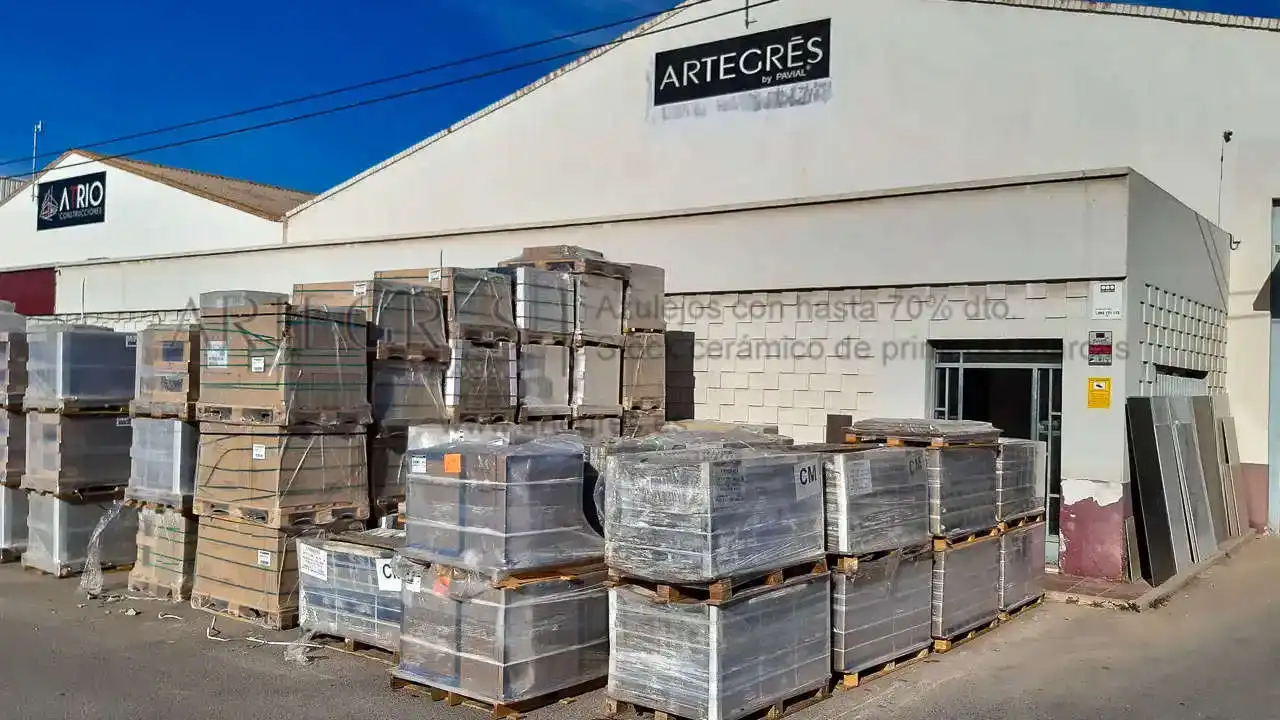 Innovaciones y tecnologías en la fabricación de azulejos espesorados